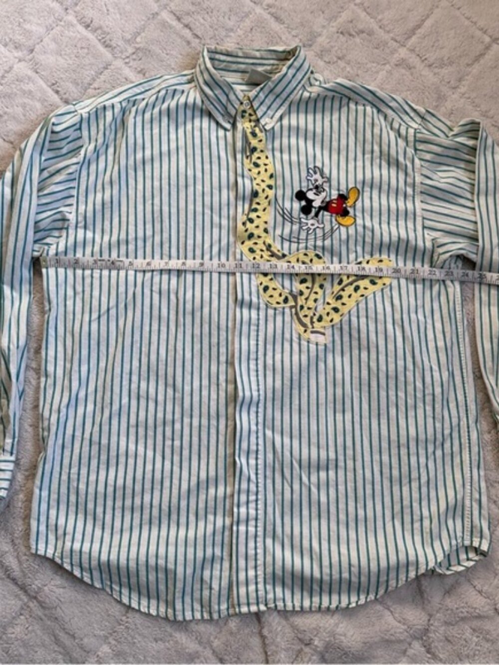 Disney | Vintage Y2K Mickey Mouse Embroidered Tie Front Button Top | Size Large - Picture 8 of 9